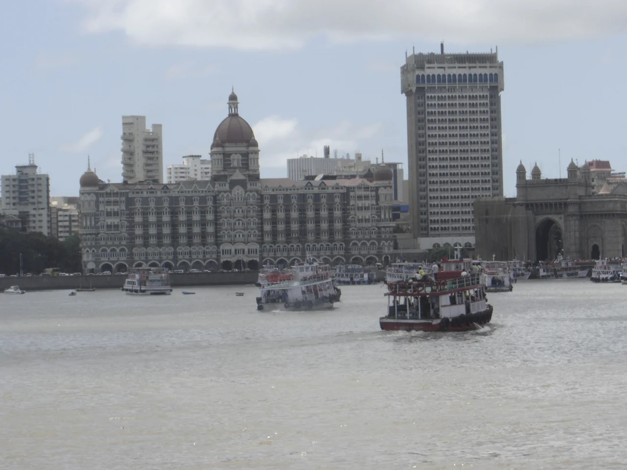 Elephanta Caves Tour — gallery 1